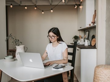 香港公司名稱管理規(guī)則與實(shí)務(wù)解析