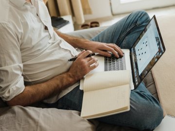 美元離岸賬戶開設(shè)流程與監(jiān)管要點(diǎn)解析